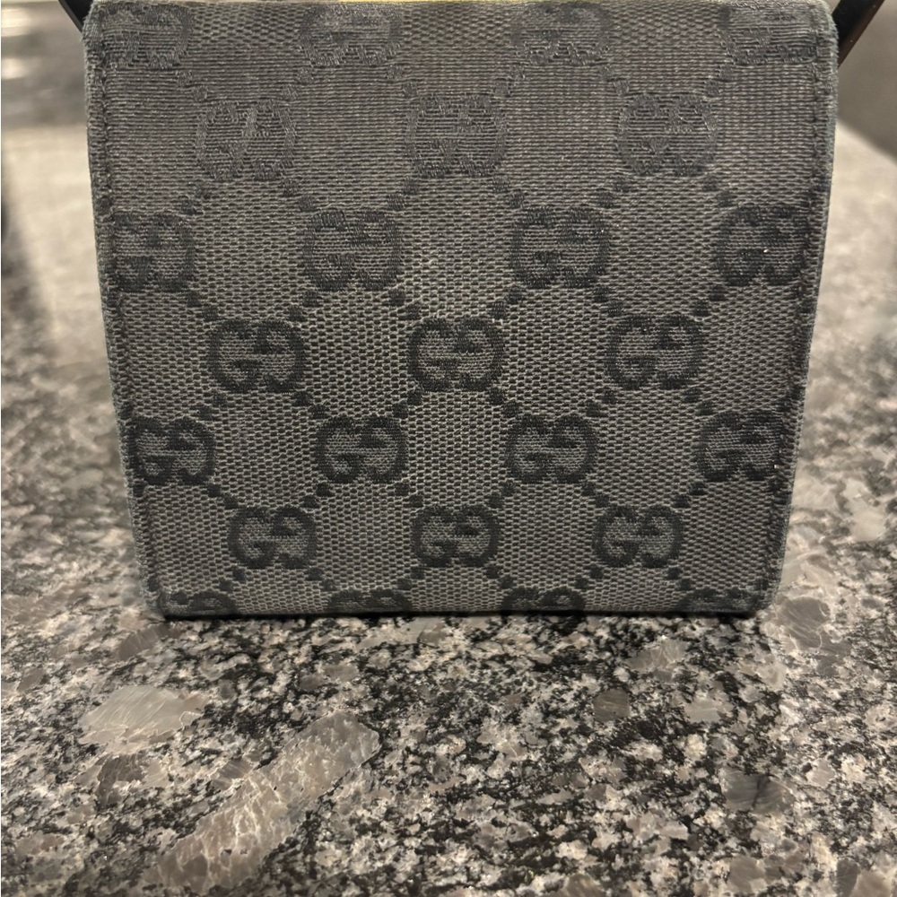 Gucci Eclipse Gg Canvas Compact Wallet - image 3
